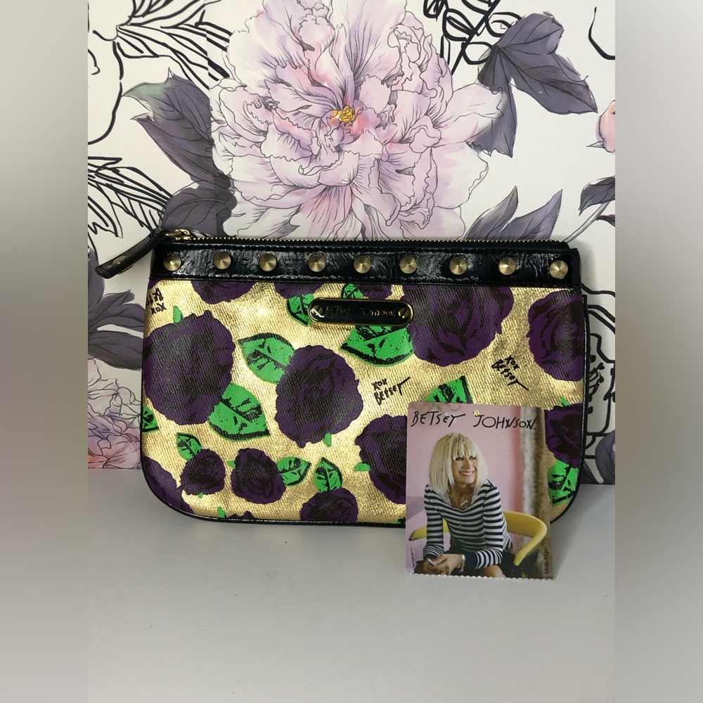 Betsey Johnson Gold Floral Large Zip Rose 2 Riches Studded Pouch Clutch New